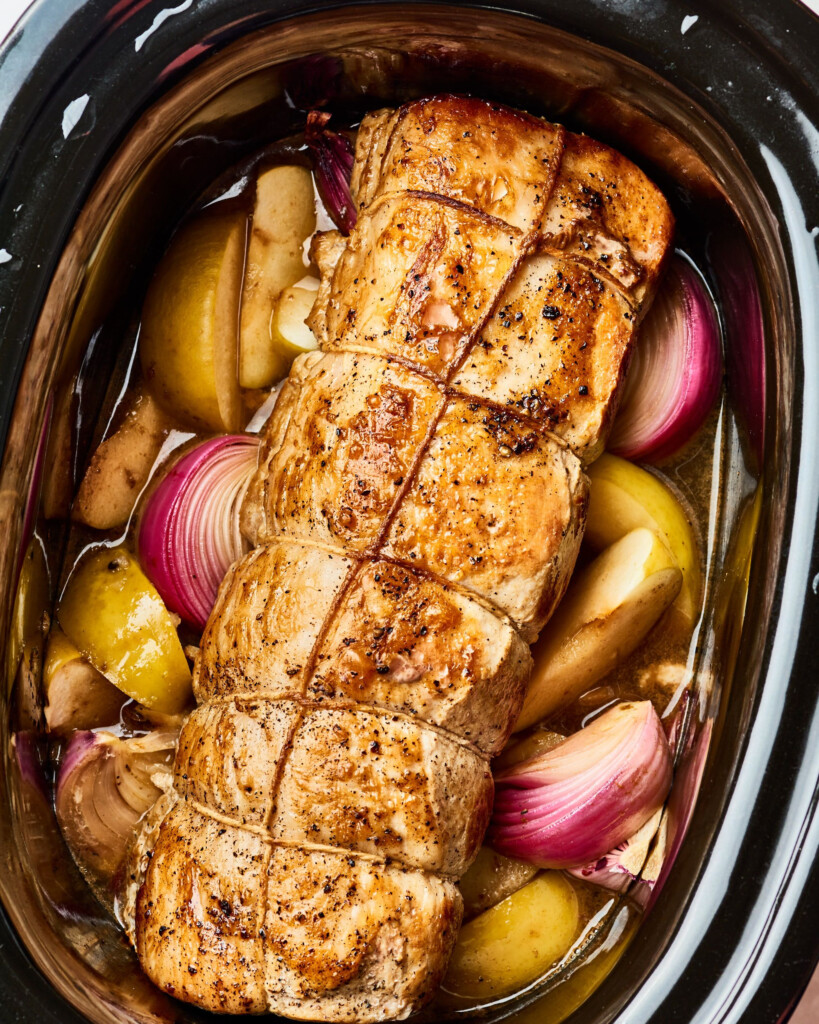 How To Cook A Pork Roast In The Slow Cooker Recipe Slow Cooker Pork 