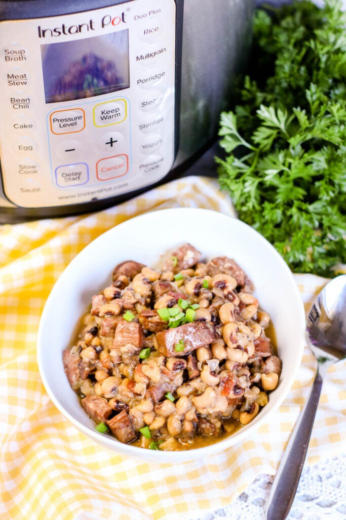 Instant Pot Spicy Black Eyed Peas With Sausage Mama s On A Budget 